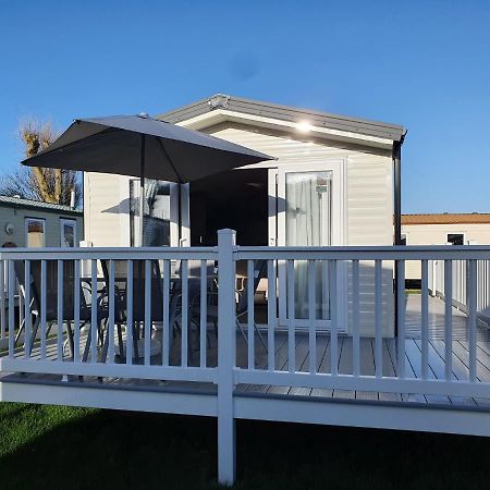 Parkview Caravan California Cliffs Great Yarmouth Bagian luar foto