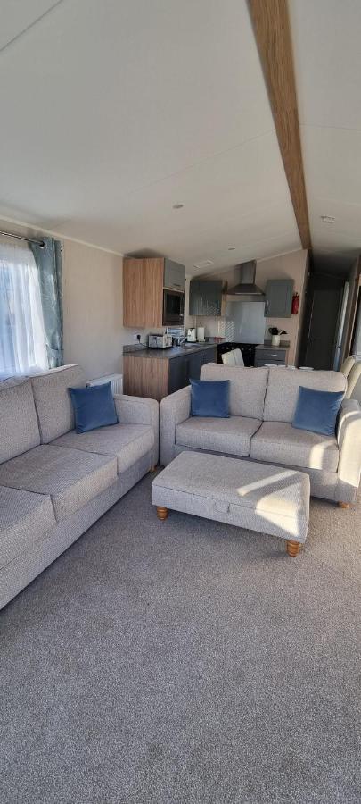 Parkview Caravan California Cliffs Great Yarmouth Bagian luar foto