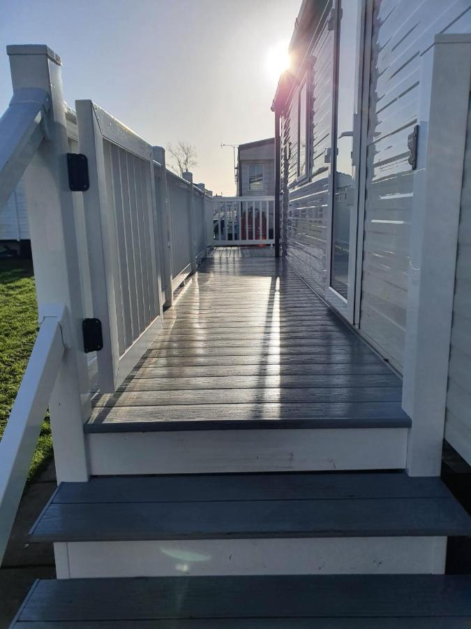 Parkview Caravan California Cliffs Great Yarmouth Bagian luar foto